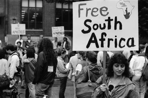  Politics of Poverty: An Anatomy of Change in South Africa - Decomplexifying Apartheid's Legacy and Embracing Inclusive Growth